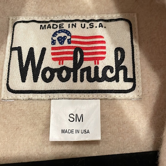 Brand: WoolRich, size SM (Small, medium), mid thigh length, cute fall jacket - Picture 2 of 4